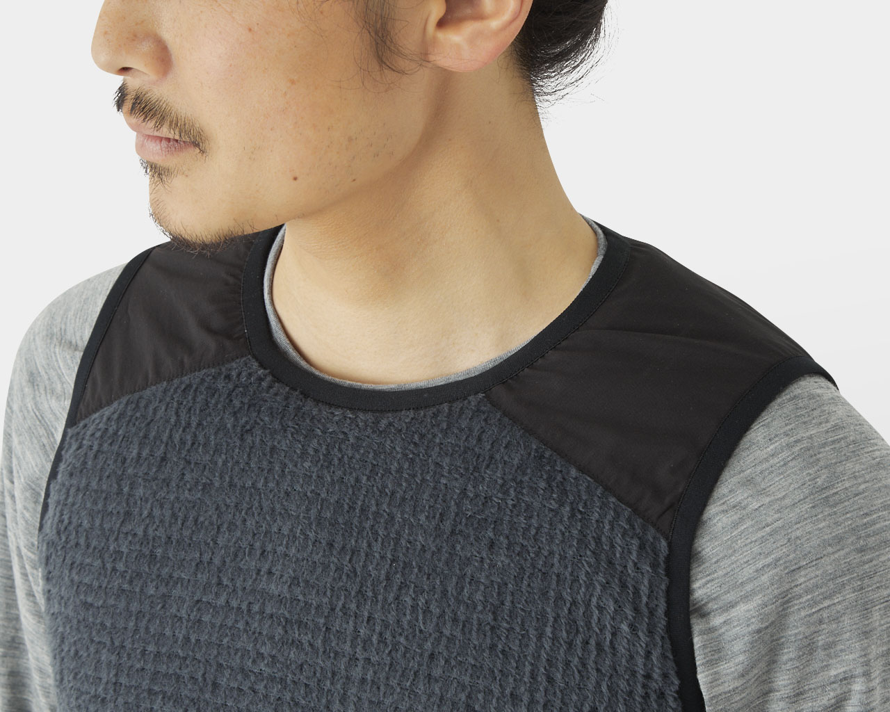 Alpha Vest | 山と道 U.L. HIKE & BACKPACKING