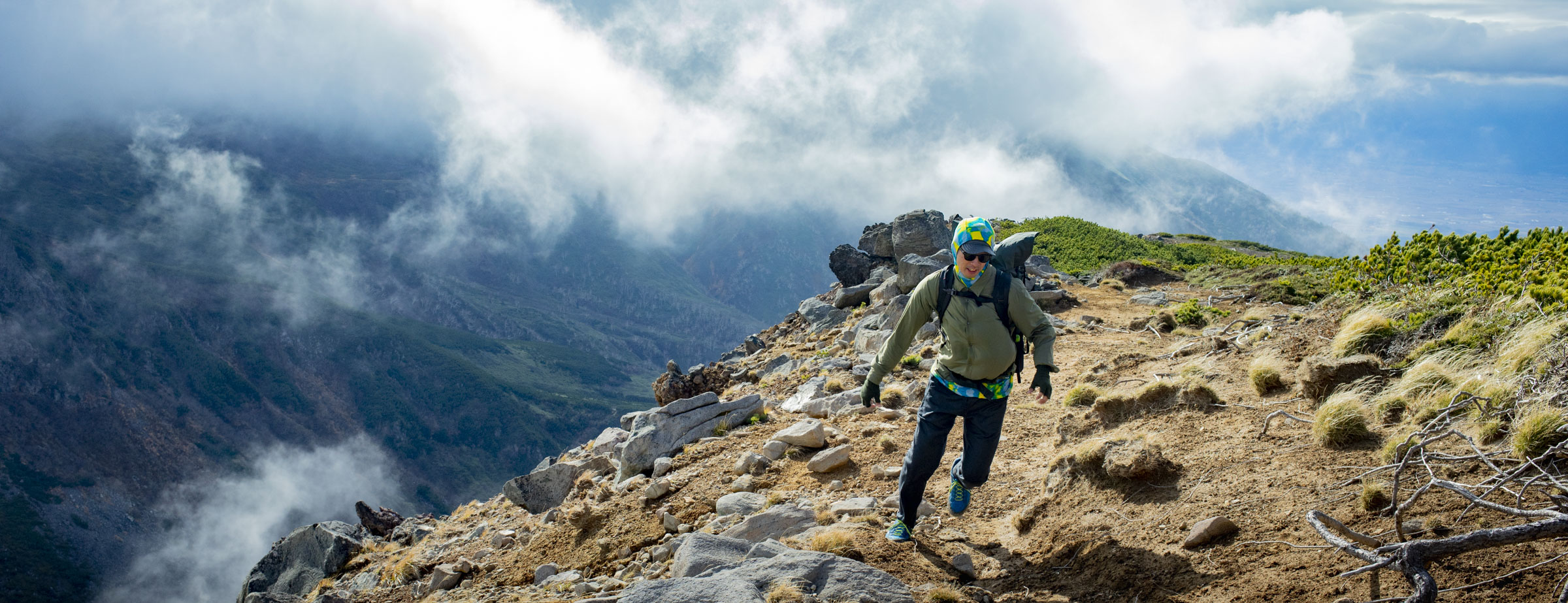 新製品UL Shirt、Bamboo Shirt、Merino Pullover、Light Alpha Vest /  Jacket発売と製品再入荷のお知らせ | 山と道 U.L. HIKE & BACKPACKING